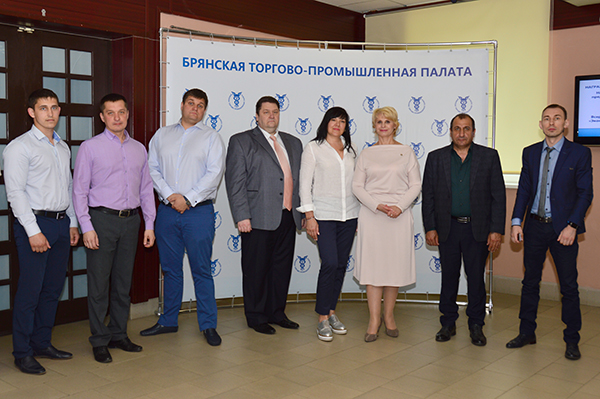 В рамках мероприятий, посвященных Дню российского предпринимательства, в Брянской ТПП состоялась награждение победителей региональных этапов конкурсов